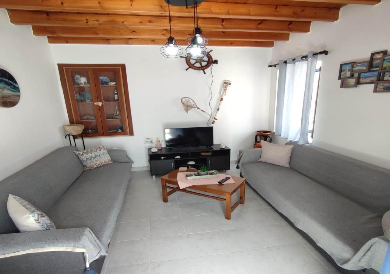 Symi Breeze Villa מראה חיצוני תמונה